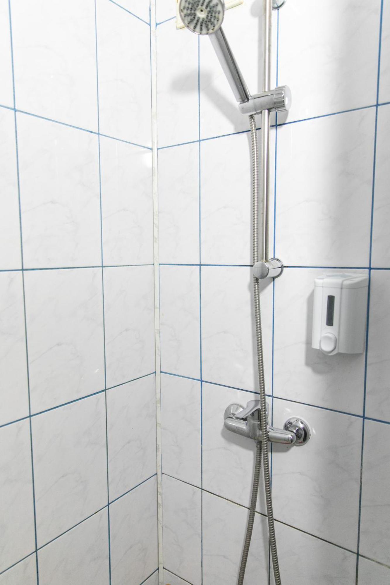 Color Studio Blv Elisabeta 23 Bucureşti Eksteriør bilde