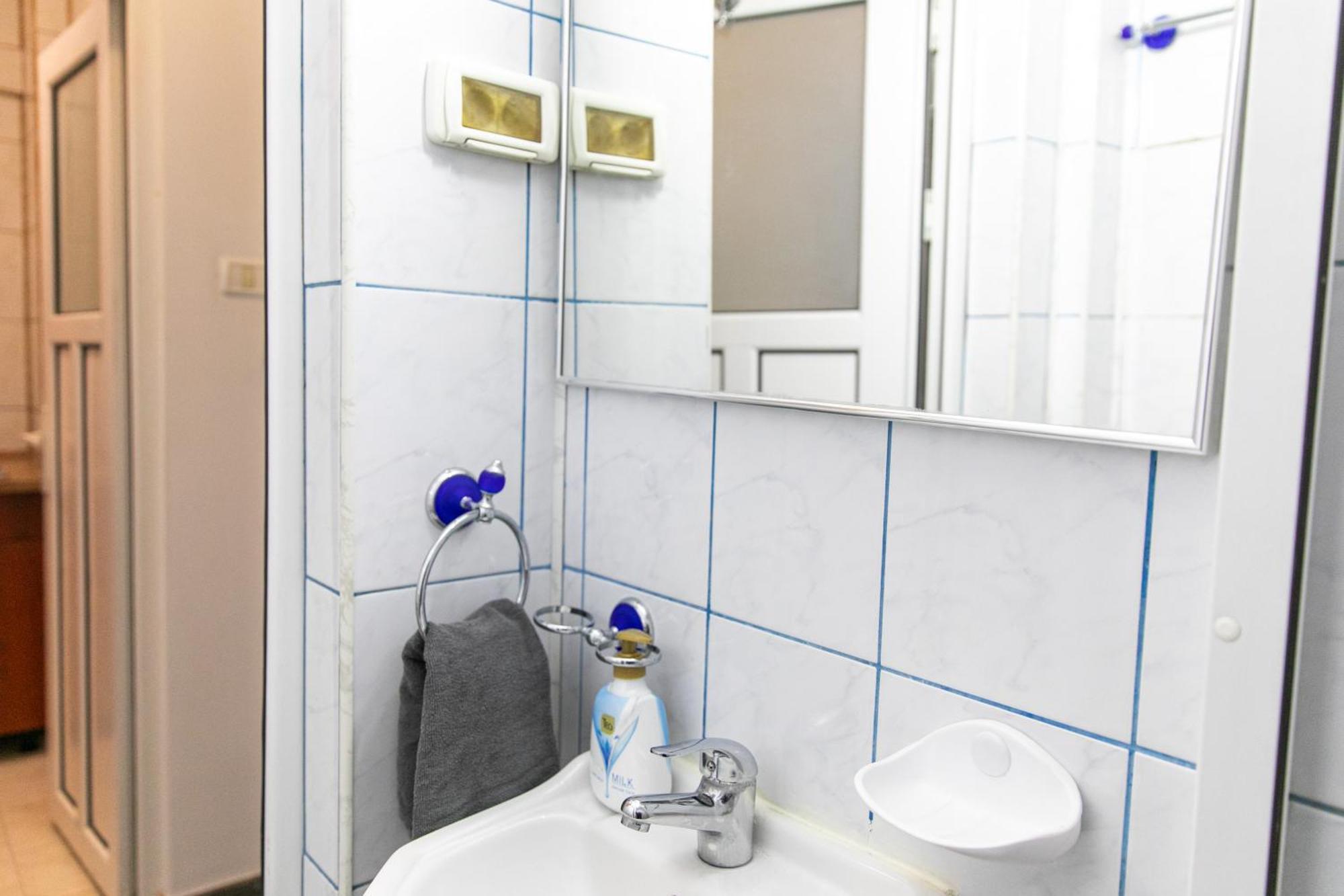 Color Studio Blv Elisabeta 23 Bucureşti Eksteriør bilde